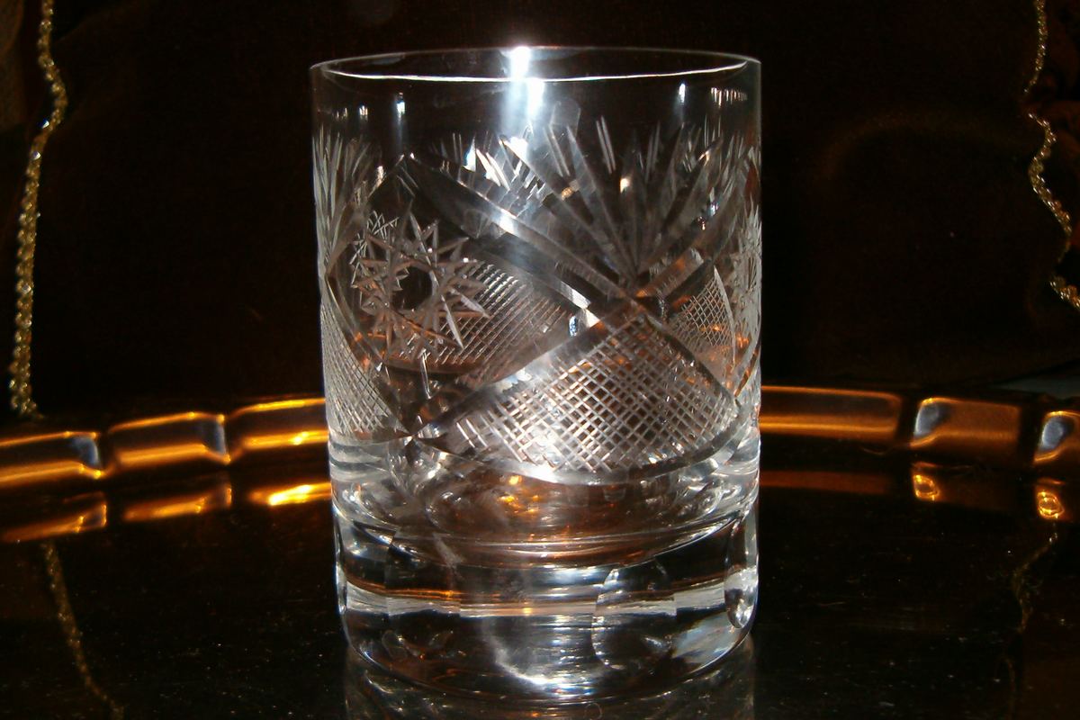 Heavy tumbler, also called a rocks or old fashioned glass