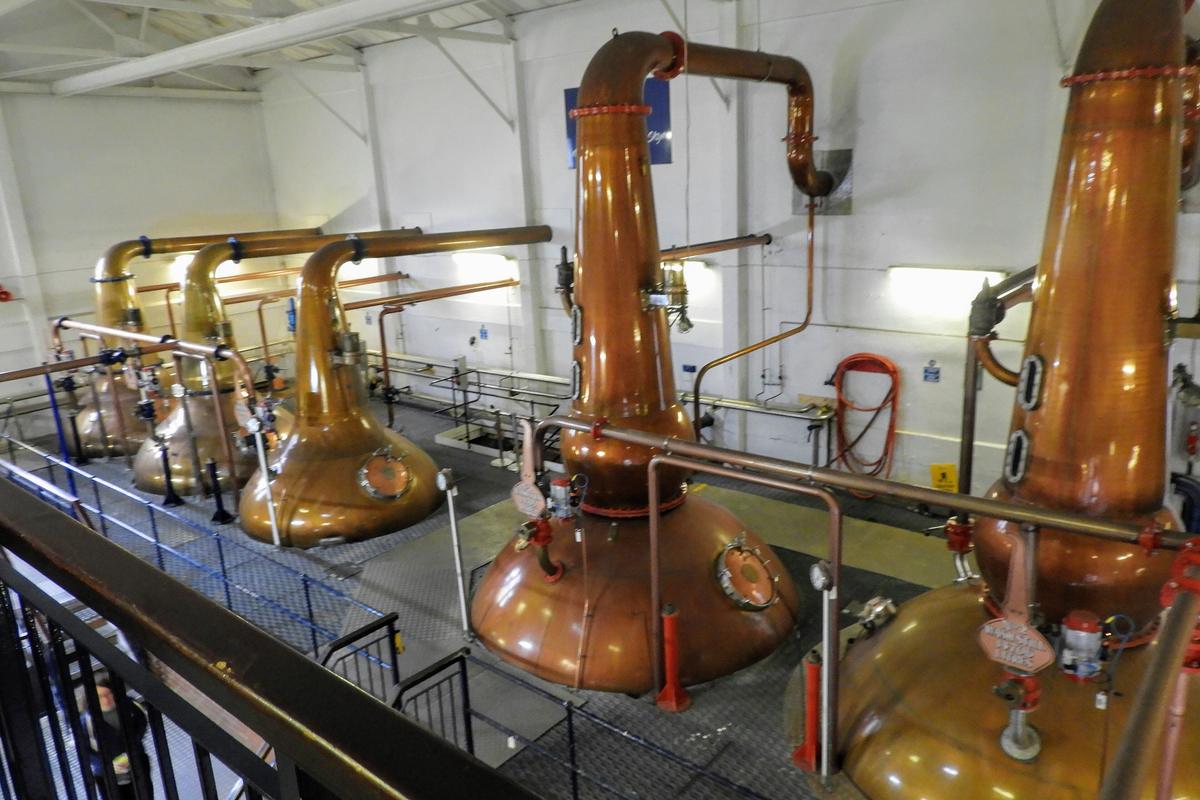 Glass of Scotch single malt, one of many whisky brands in Malaysia covered in this directory